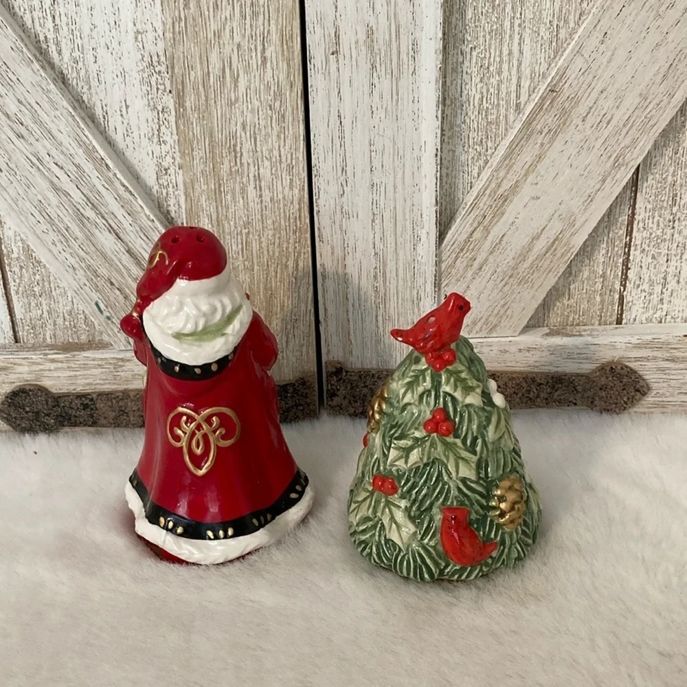 Fritz and Floyd Christmas Shakers